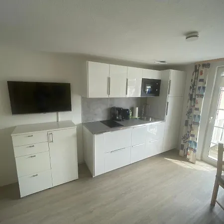 Waldhaus * Sellin (Rugen)