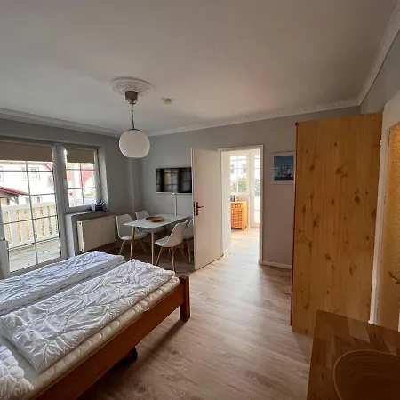 Waldhaus Lägenhet