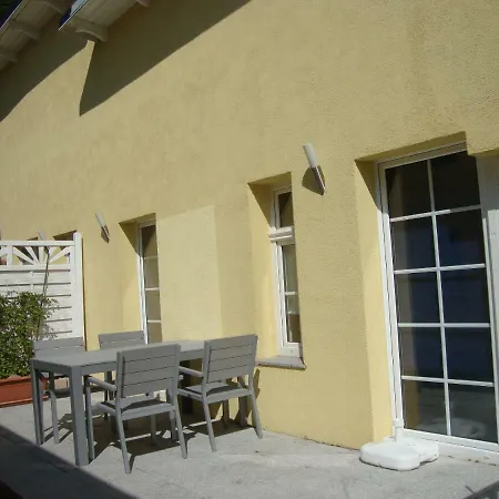 Apartament Waldhaus *